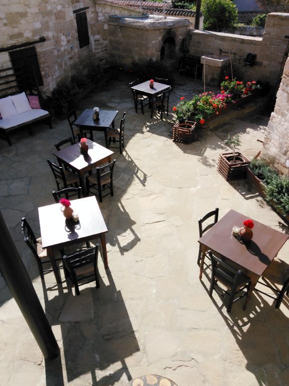 Teacher'S House Maroni Dış mekan fotoğraf