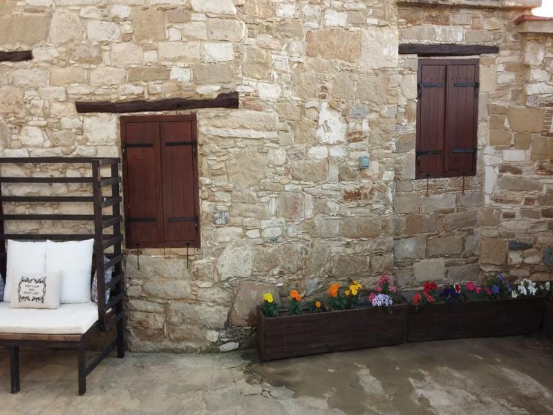 Teacher'S House Maroni Dış mekan fotoğraf